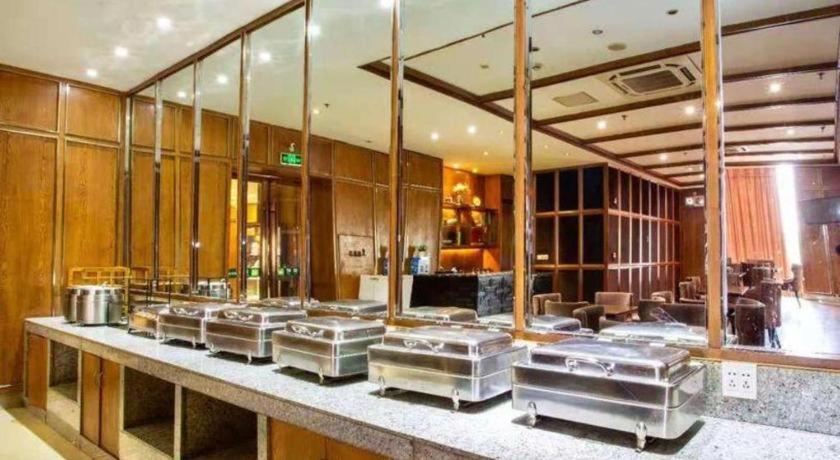 Greentree Inn Huzhou South Street Chaoyin Bridge Business Hotel Exterior photo