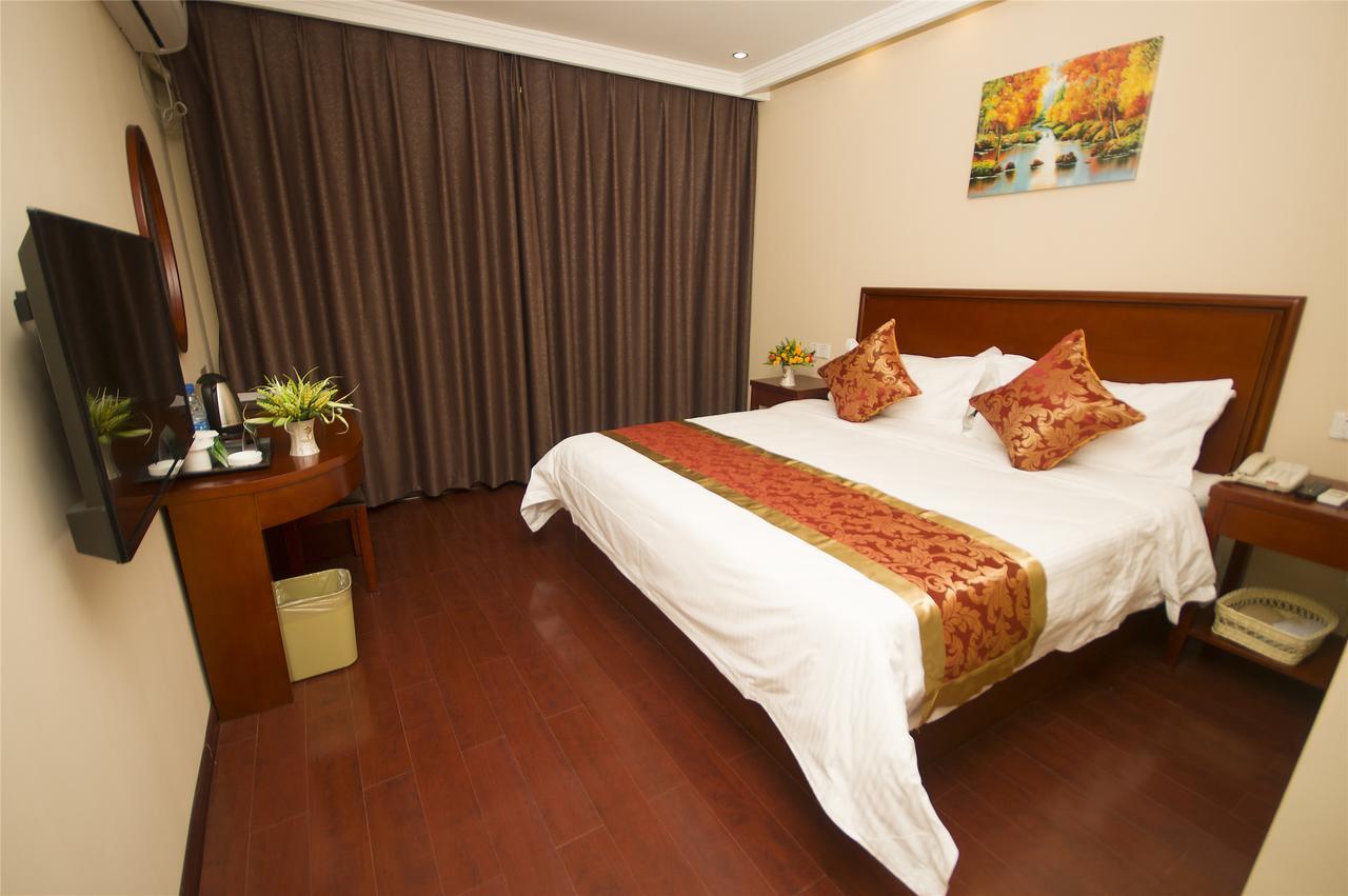 Greentree Inn Huzhou South Street Chaoyin Bridge Business Hotel Exterior photo